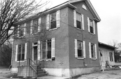 1615 Brock Street South, Castle Fox House (former Port Whitby Post Office), 2006