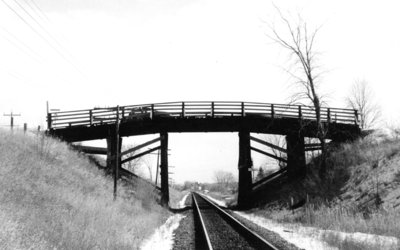 Rossland Road CPR Bridge, 1999