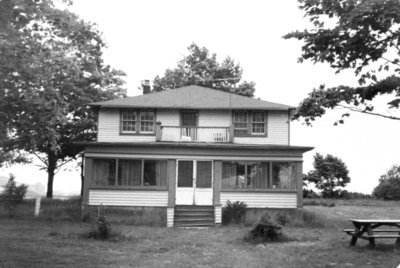 Heydenshore Park Cottage, 1978