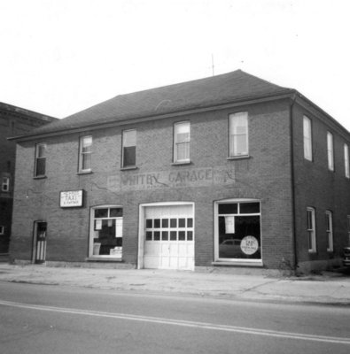 124 Brock Street North, 1965