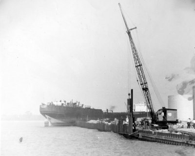 Construction of New Docks, August 1960