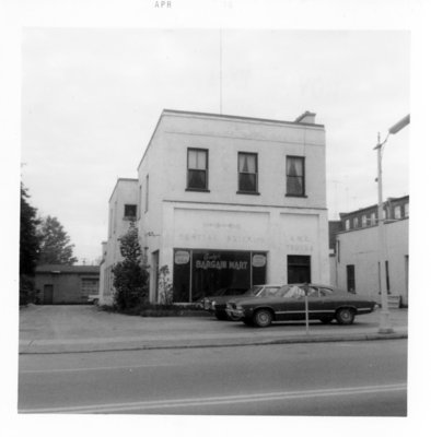 105 Dundas Street East, November 1969