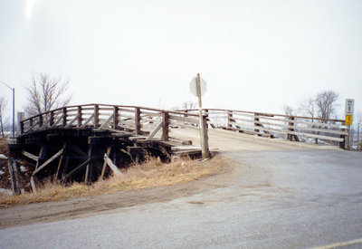 Rossland Road CPR Bridge, 2002