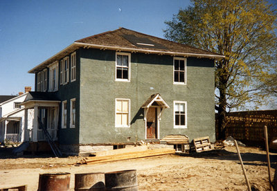 Relocation of the Jabez Lynde House, August 1986