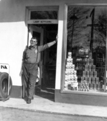 B & A Service Station, 1954