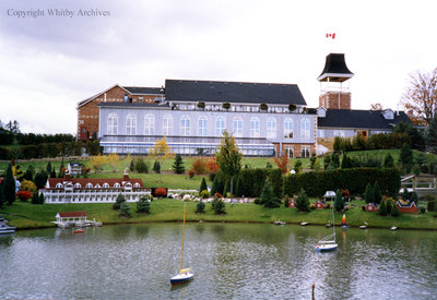 Cullen Gardens and Miniature Village