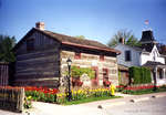 Log Cabin Emporium at Cullen Gardens