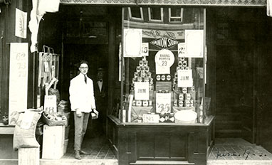 Store front of Dominion Store, 1926