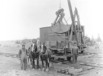 Traveling Derrick at Building of Hospital