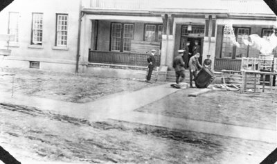 Soldiers Moving In, Military Convalescent Hospital, c.1917