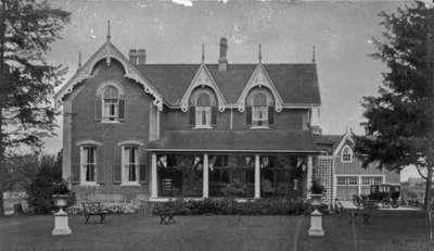 Spruce Villa, 1923