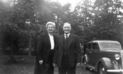 Levi and Lois Tordiff, c.1936