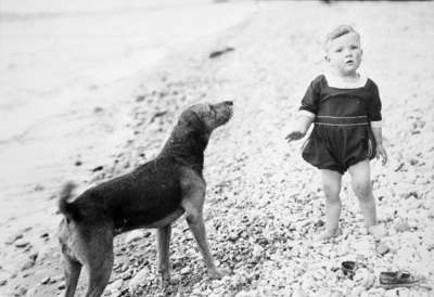 Teddy Rowe and Haig at Heydenshore Park