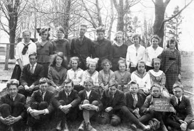 Dundas Street School Students, 1920