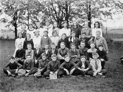 Dundas Street School Room 1 Students, 1921