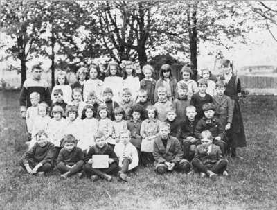 Dundas Street School Room Four Students, 1925