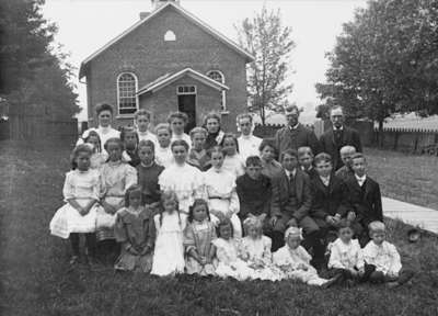 Spencer Public School Class, 1907