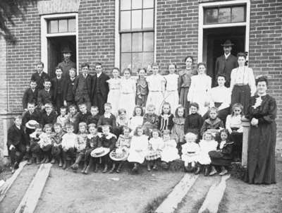 Union School Section Number Four Class, 1905