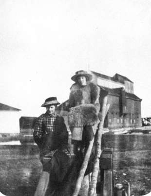 Unidentified Women at Whitby Harbour, c.1915