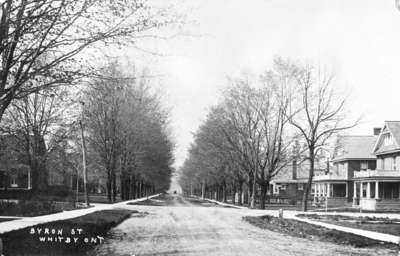 Byron Street Looking North, 1919