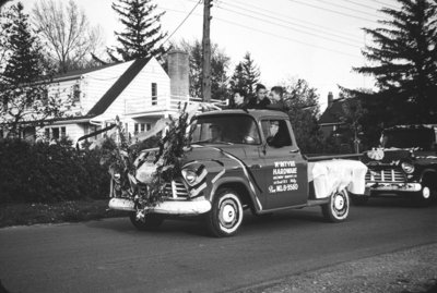 Whitby Dunlops Victory Parade, 1957