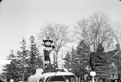 Whitby Dunlops Parade, 1958