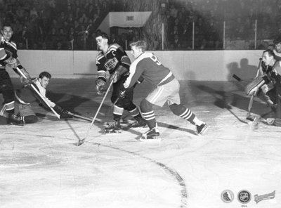 Whitby Dunlops Allan Cup Series, 1957