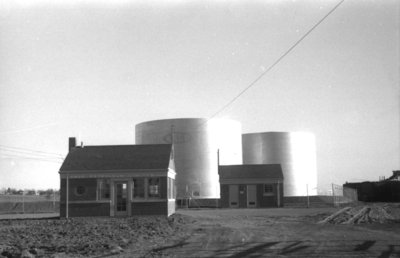 Argo Petroleum Tanks, 1938