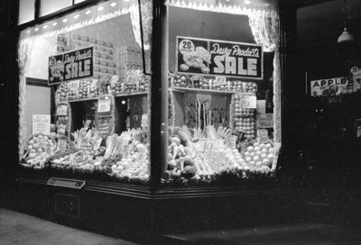 Fruit Window Display, Dominion Store, 1939