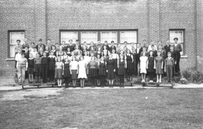 Whitby Collegiate Institute Grade 9 Class, 1939