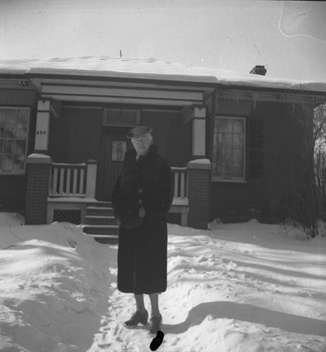 Gertrude Bryan at 206 Byron St. N., 1945