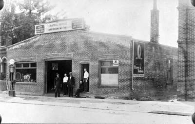 Central Garage, c.1922