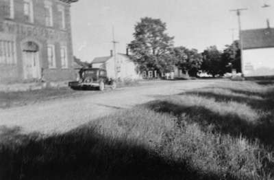 Ashburn Road looking southward