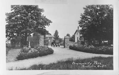 Community Park Entrance