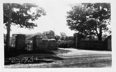 Community Park Gates