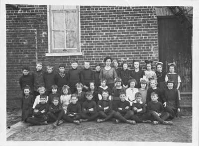 Class Photo, Room 2, Brooklin Public School, 1921-1922