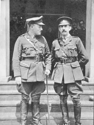 Officers at Military Convalescent Hospital, 1917