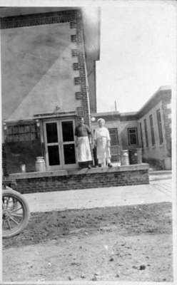 Cooks at Ontario Hospital Whitby, c.1916