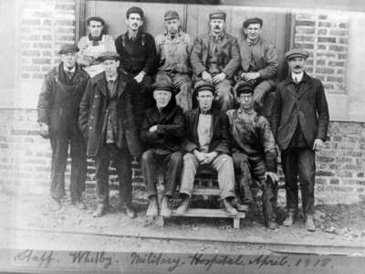 Staff at Military Convalescent Hospital, 1918