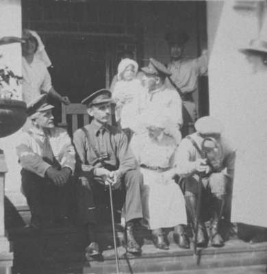 Soldiers at the Military Convalescent Hospital, 1919