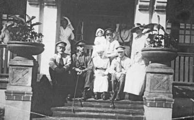 Soldiers and Nurses at the Military Convalescent Hospital, 1919