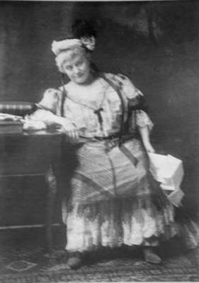 May Irwin, c.1910