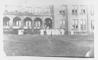 Ontario Ladies' College May Court Festival, May 1916