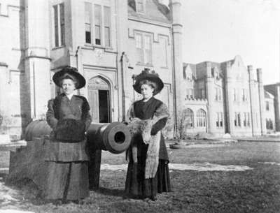 Students Standing by Cannon, 1908