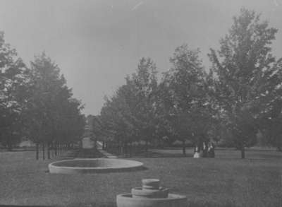 Ontario Ladies' College Front Drive, 1908