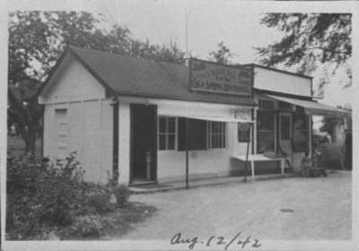 The Square Deal Shop, August 12, 1942