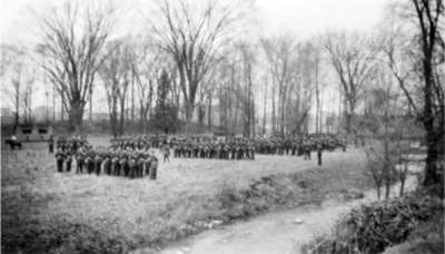 Ontario Regiment Training on Flats at Lynde Creek behind Inverlynn, c.1940