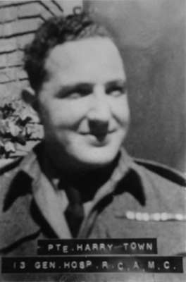 Portrait Photo of Pte. Harry Town