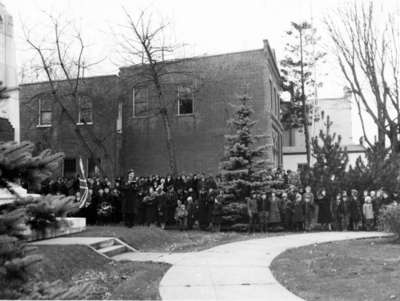 Armistice Service at Cenotaph, November 1939