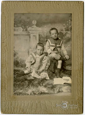 John Ham Perry and Cullen Perry, c. 1900